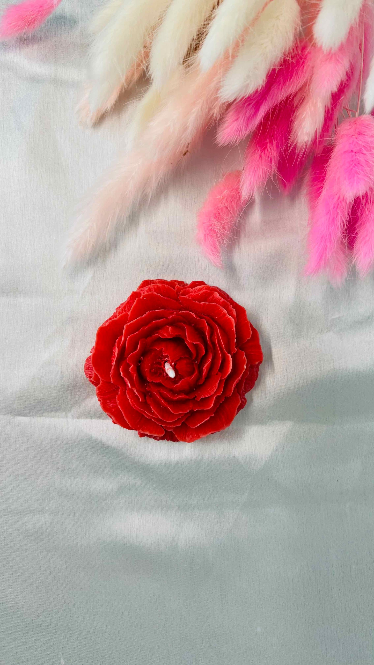 Rose Bloom Ball Candle – Elegant White Rose Petal Sphere, Customizable Romantic Décor & Gift | Candliya