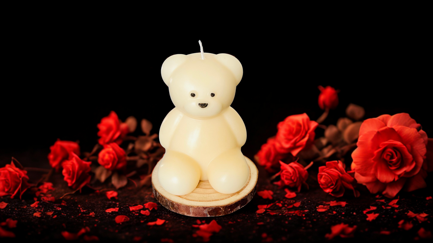 Cuddly Bear Candle – Adorable White Bear-Shaped Wax Décor, Cute Gift for Baby Showers & Kids’ Rooms | Candliya